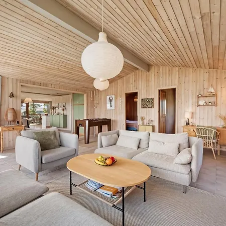 度假居 Brunkil - 500m From The Sea By Interhome *