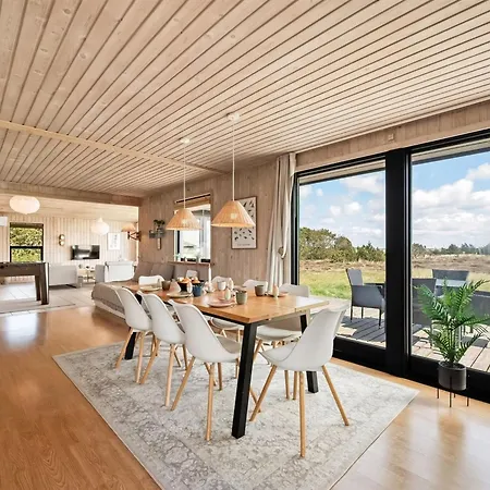 Brunkil - 500m From The Sea By Interhome *