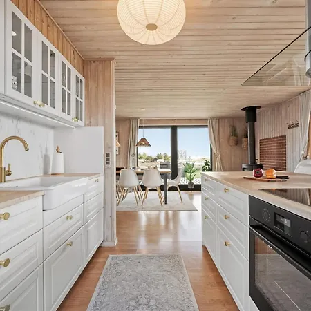 Brunkil - 500m From The Sea By Interhome