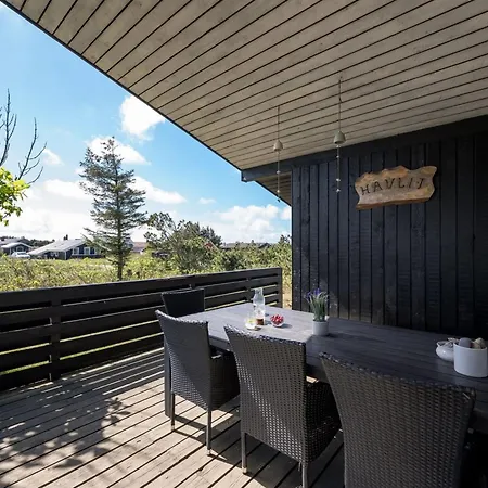 Brunkil - 500m From The Sea By Interhome *