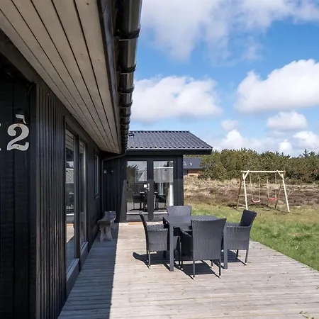 Vakantiehuis Brunkil - 500m From The Sea By Interhome *